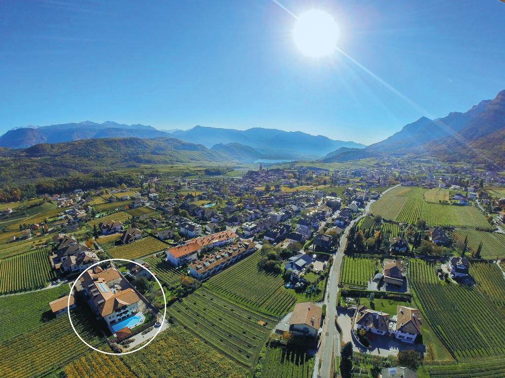 Garni Hotel Peterlinhof Caldaro Dış mekan fotoğraf