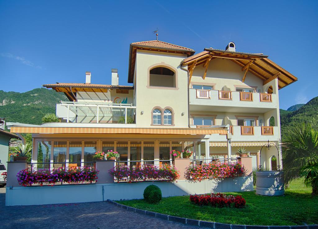 Garni Hotel Peterlinhof Caldaro Dış mekan fotoğraf