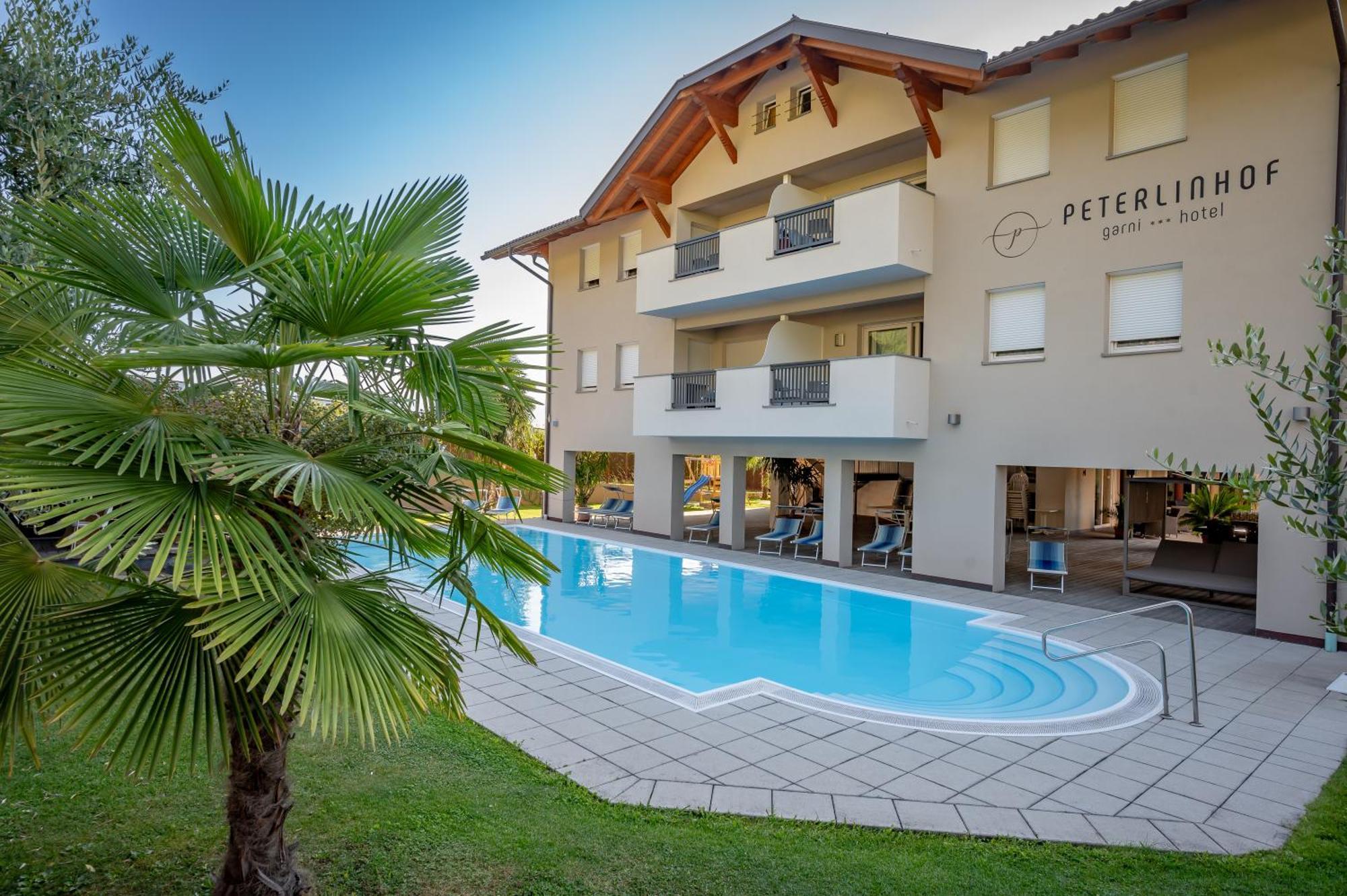 Garni Hotel Peterlinhof Caldaro Dış mekan fotoğraf